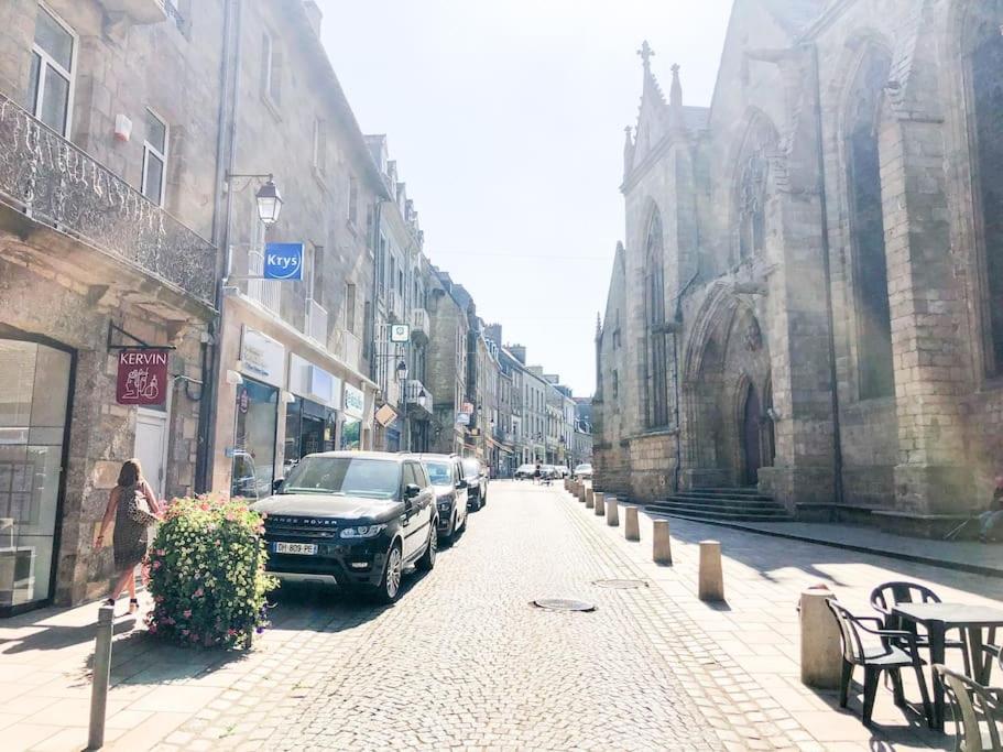 A Deux Pas Du Trieux Au Coeur De La Ville Guingamp Extérieur photo